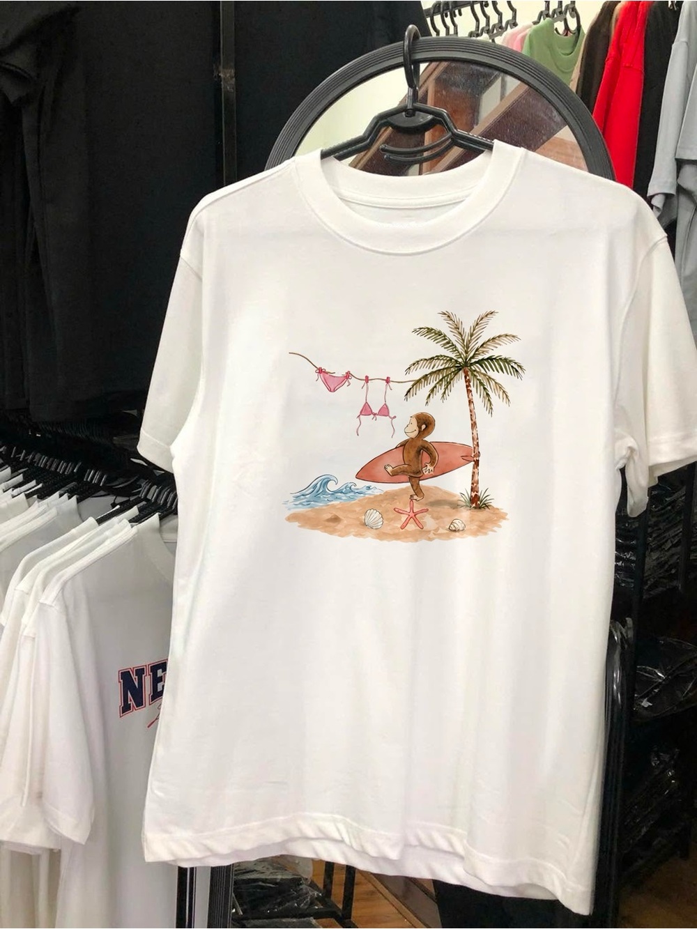 Gildan White Men’s Beach Graphic Tee with Palm & Surf Unisex